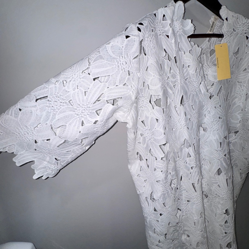 4OUR DREAMERS Floral Crochet Lace Swim Cover-Up XL White NWT Boho Caftan Dress - Picture 8 of 12